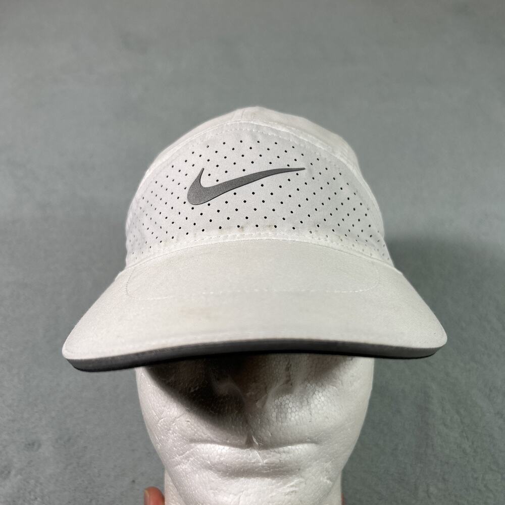 Nike 5 Panel Featherlight Hat Eminem Fly Cap Strap Back Swoosh Tailwind White